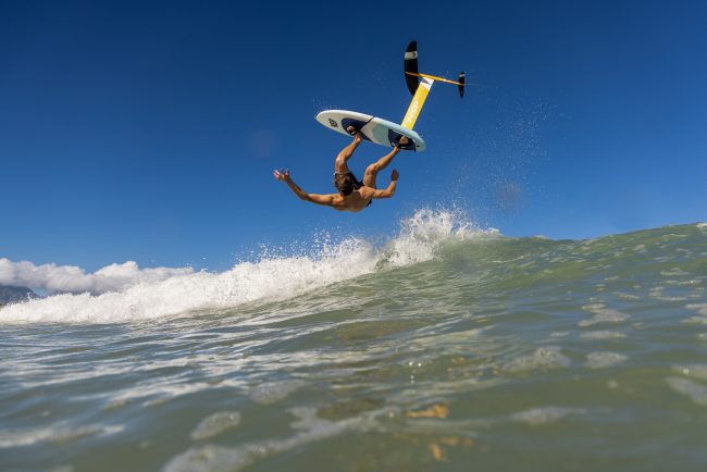 Rider Alex Bicrel - Photographer Franck Berthout - Location Maui - Board Surf foil Pro_03-2
