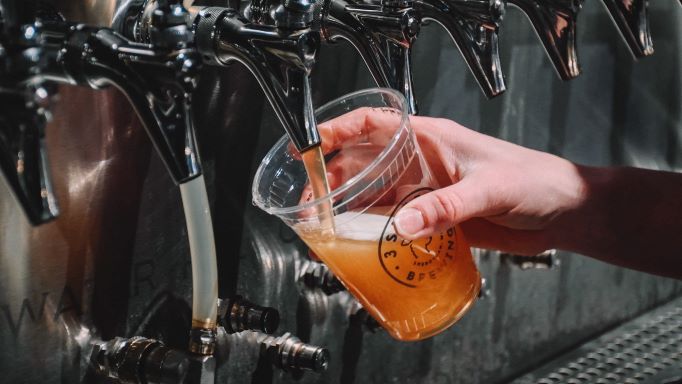 3 Sheeps bar tap Sheboygan Wisconsin 