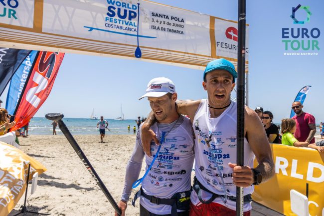 Michael-Booth-The-World-SUP-Festival-4-finish-line Noic Garioud Starboard